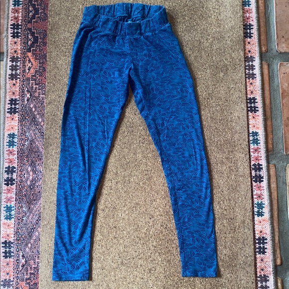 Pact Vibrant Blue Organic Cotton Cropped Leggings - Picture 2 of 6
